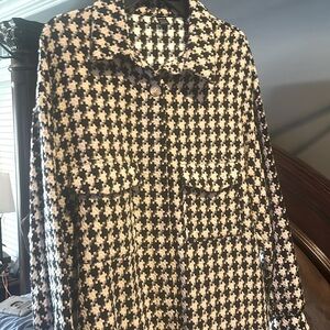 Houndstooth oversized shirt/jacket